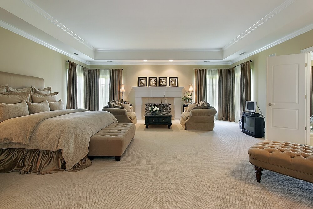 Spacious bedroom